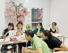 Học tiếng Nhật Offline &amp; Online tại Hikari Nihongo – Lựa chọn lý tưởng cho người mới bắt đầu